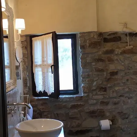 La Casa Del Campo 2 *